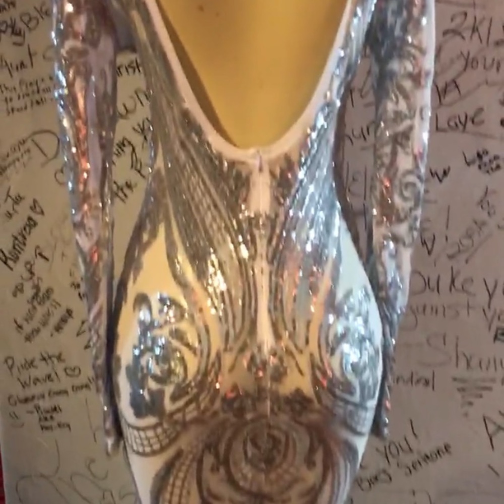 PROM DRESS FOR SALE - Picture 2 of 3